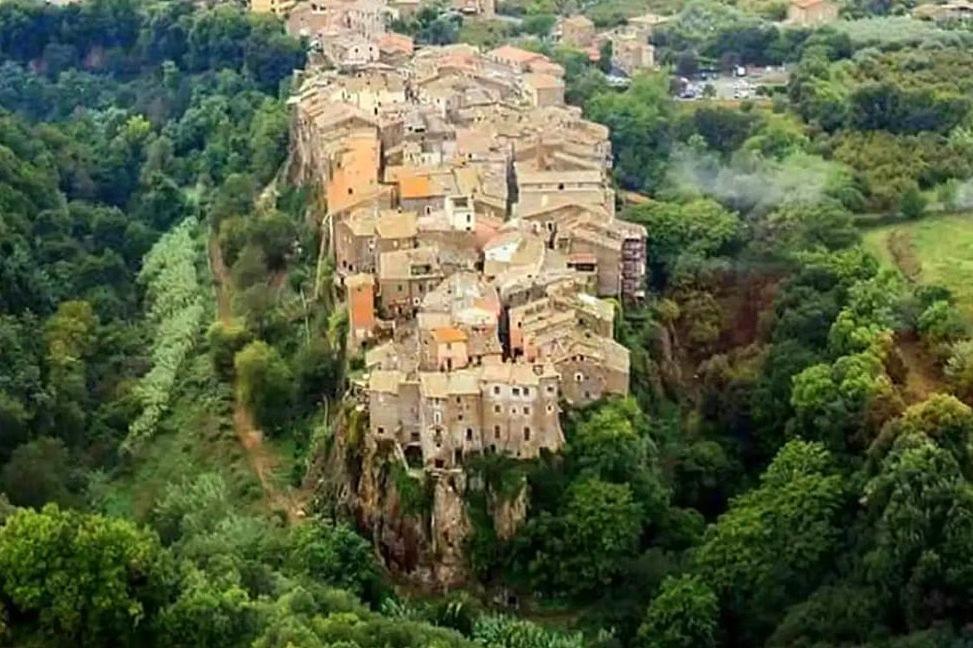 Casa Lale Apartment Corchiano ภายนอก รูปภาพ